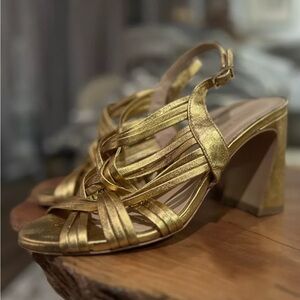 Stelio Malori Vero Cuoio Gold Bronze Block Heels Italian Leather Size 40 9 9.5